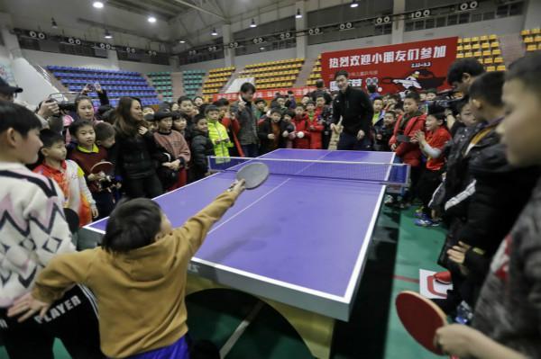 表现成为广 表现成为广